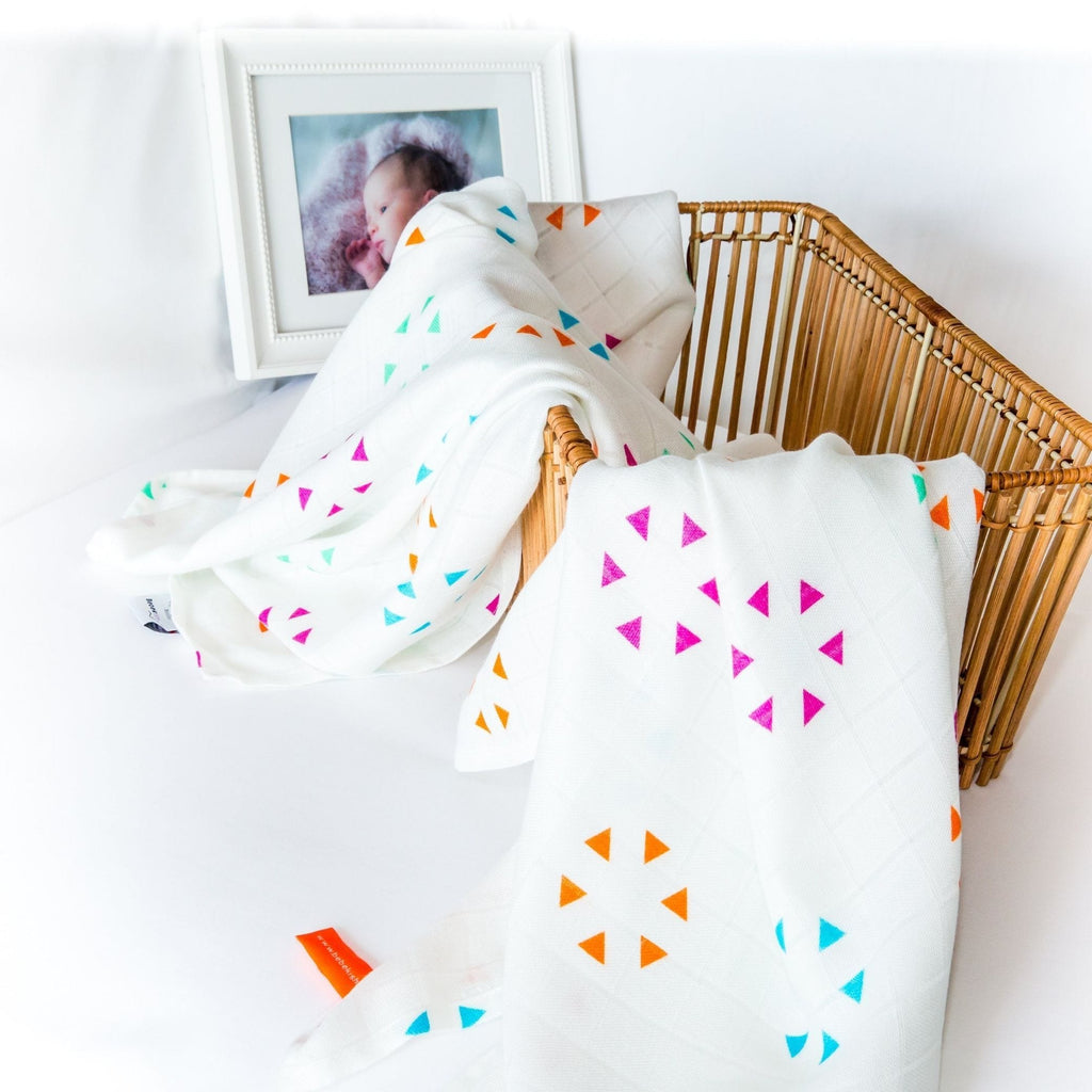 Sensory Blanket for Toddlers - Magic Triangles